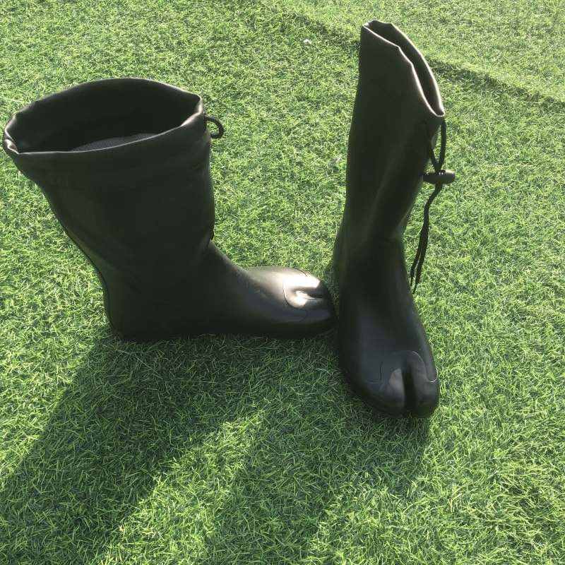 รองเท้าบูทยางกันน้ำ PVC แบบยูน - Fishing Boots บทวิจารณ์และราคา